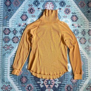 Everlane The Organic Cotton Turtleneck Waffle Tee